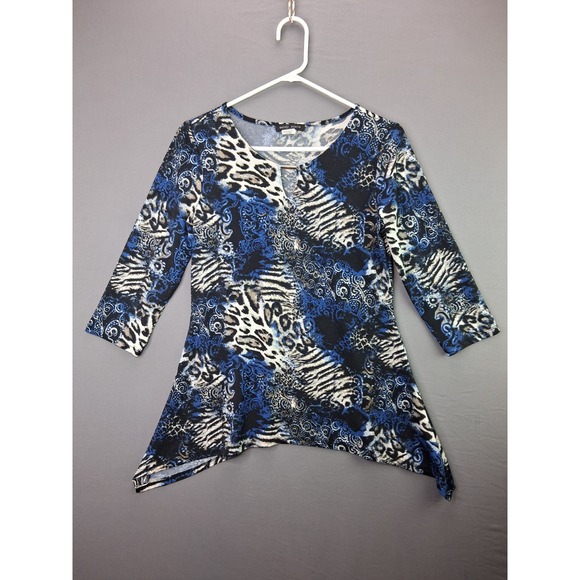 Mandy Evans Tops - Mandy Evans Tunic Top Womens Medium Blue Animal Print Sharkbite Hem 3/4 Sleeve